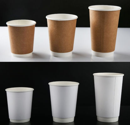 Le tazze di carta eliminabili d'imballaggio asportabili incartano l'abitudine delle tazze di caffè stampate