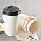 La carta su ordinazione del caffè dei prezzi economici eliminabili all'ingrosso della tazza di carta foggia a coppa la tazza di carta a parete semplice di tè o del caffè con il coperchio